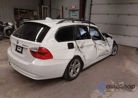 2008 BMW 328Xi from USA, damaged, VIN WBAVT73558FZ37400